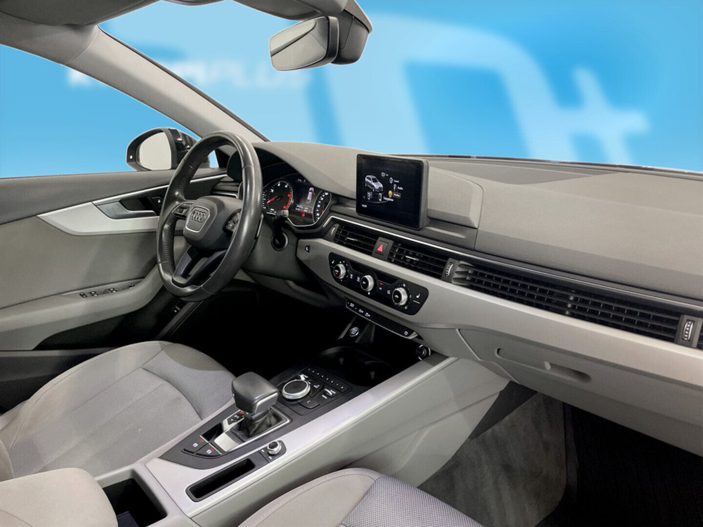 AUDI A4 2016
