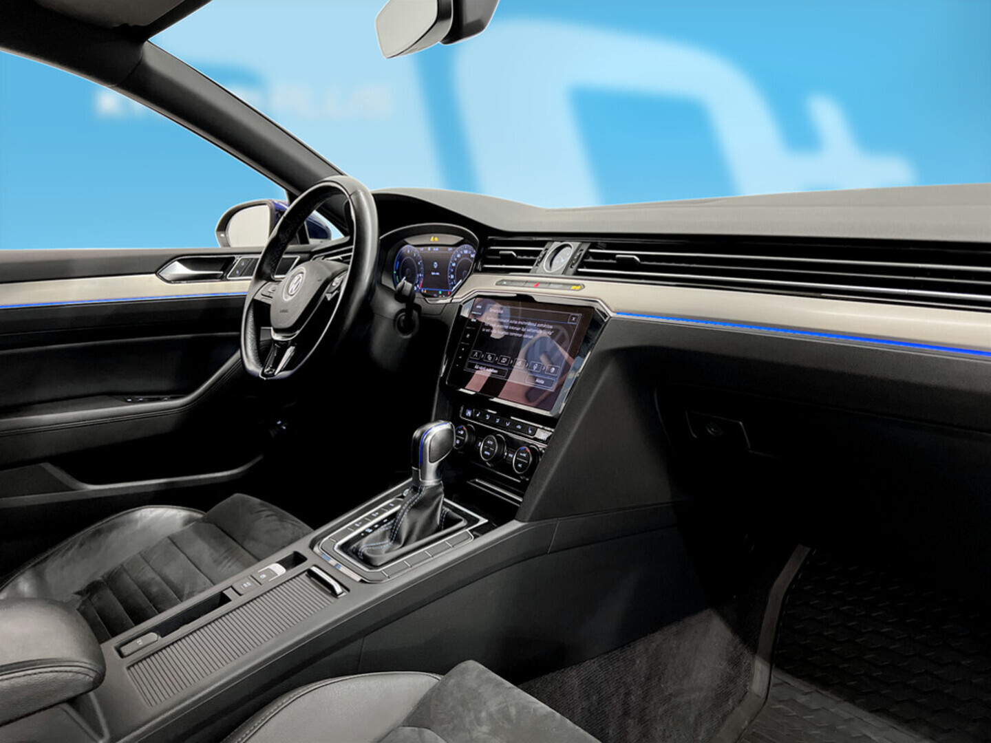 VOLKSWAGEN Passat 2017