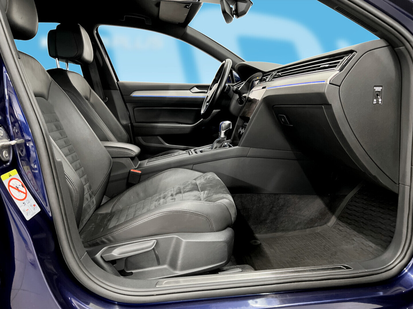 VOLKSWAGEN Passat 2017