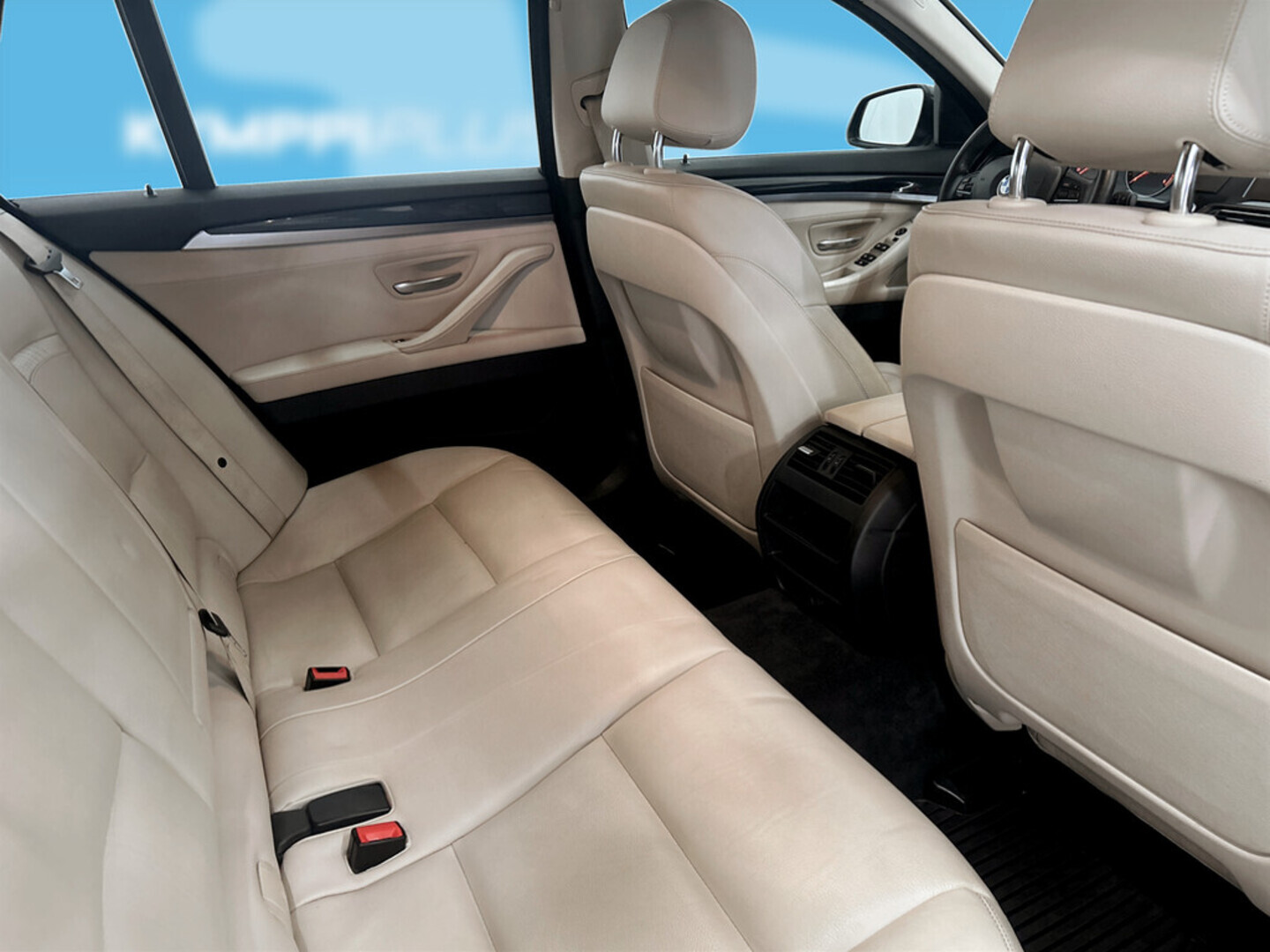 BMW 520 2015