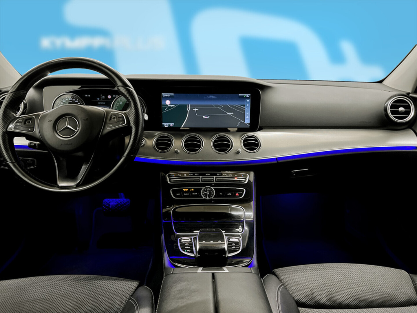 MERCEDES-BENZ E 2017