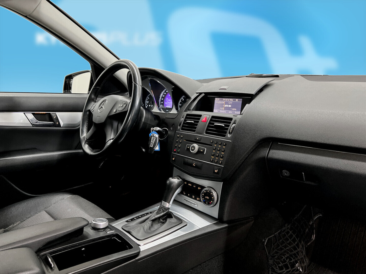 MERCEDES-BENZ C 2010