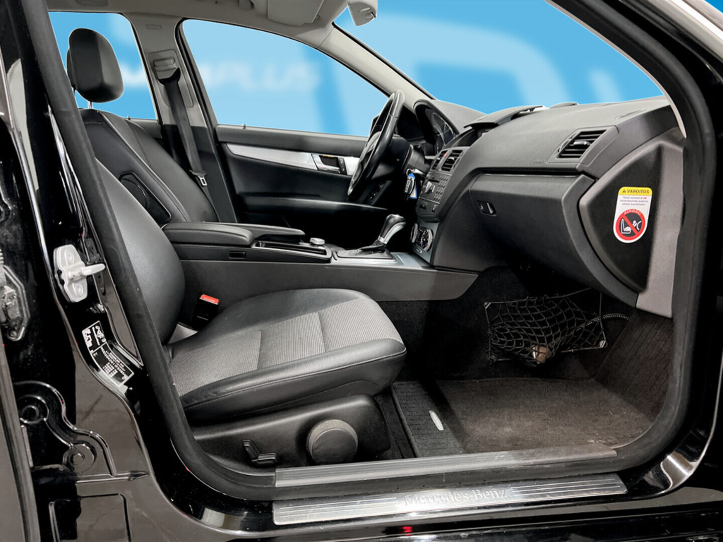 MERCEDES-BENZ C 2010