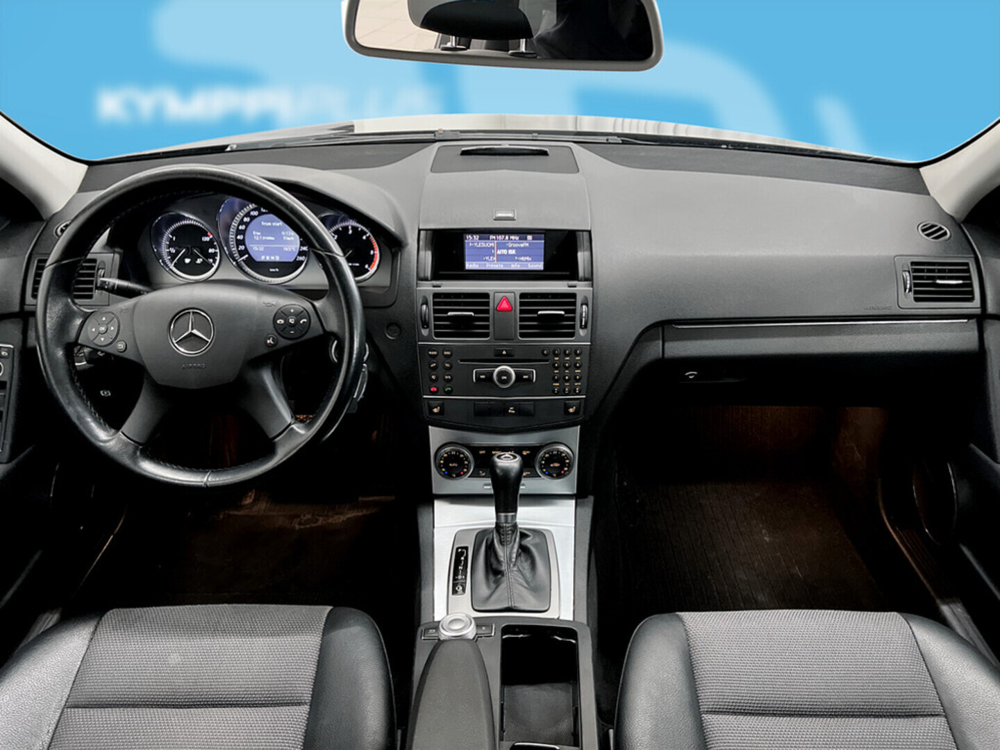 MERCEDES-BENZ C 2010