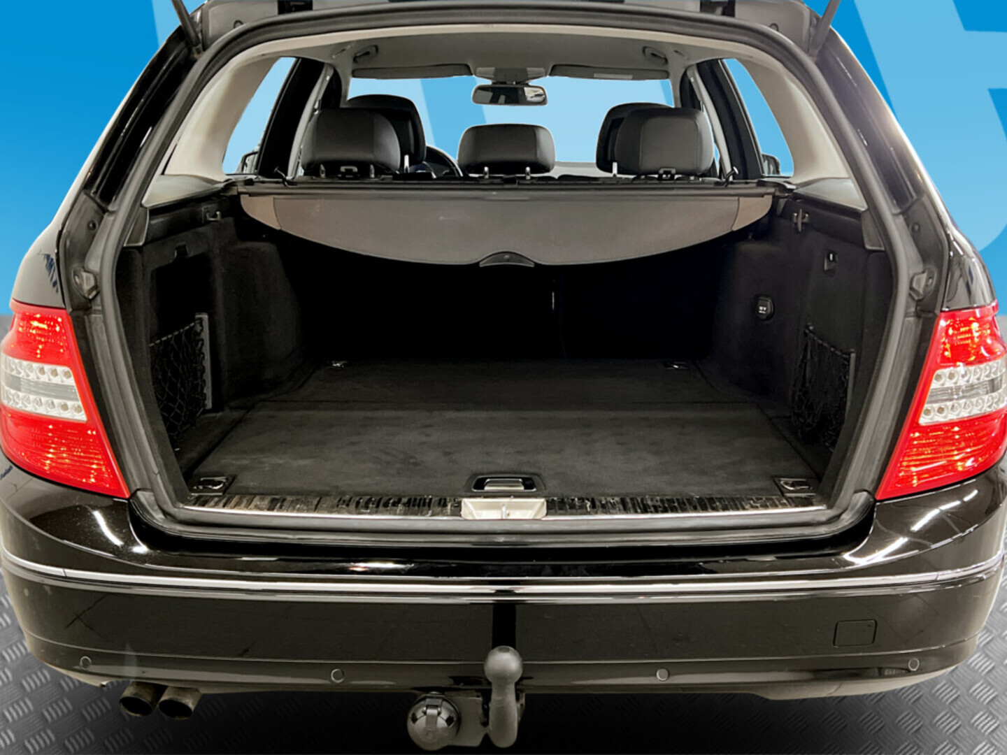 MERCEDES-BENZ C 2010