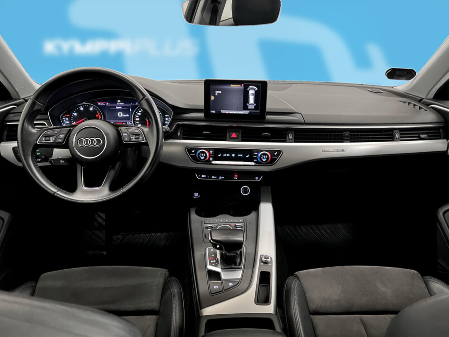 AUDI A4 2017