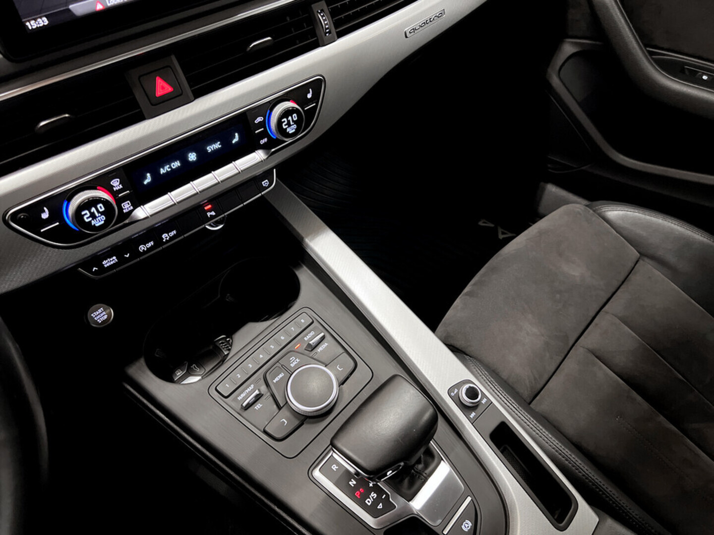 AUDI A4 2017