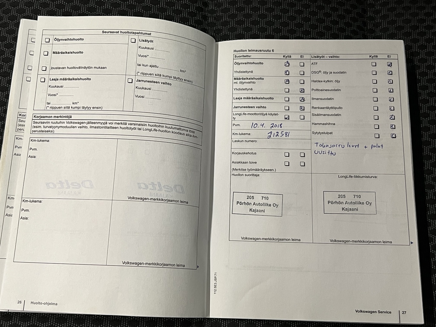 VOLKSWAGEN Jetta 2011