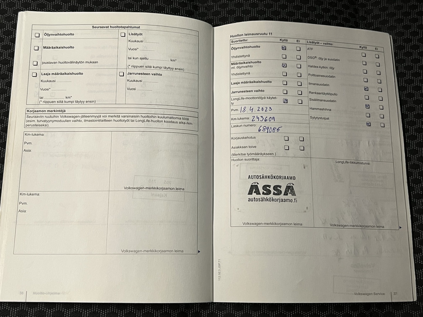 VOLKSWAGEN Jetta 2011