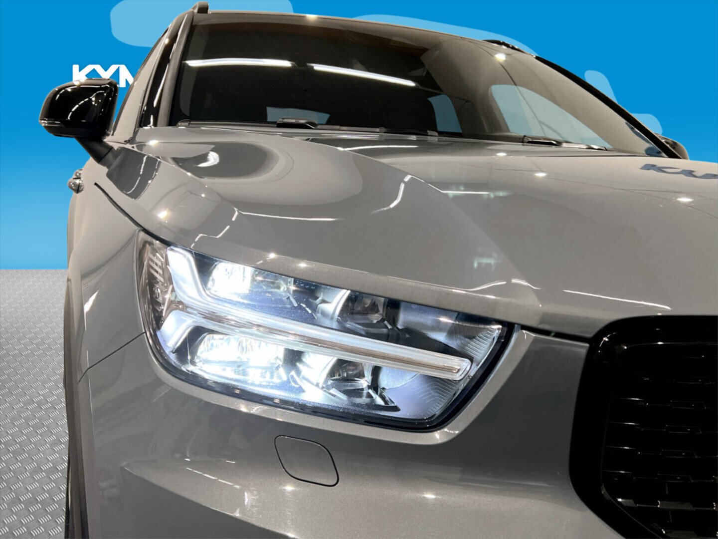 VOLVO XC40 2020
