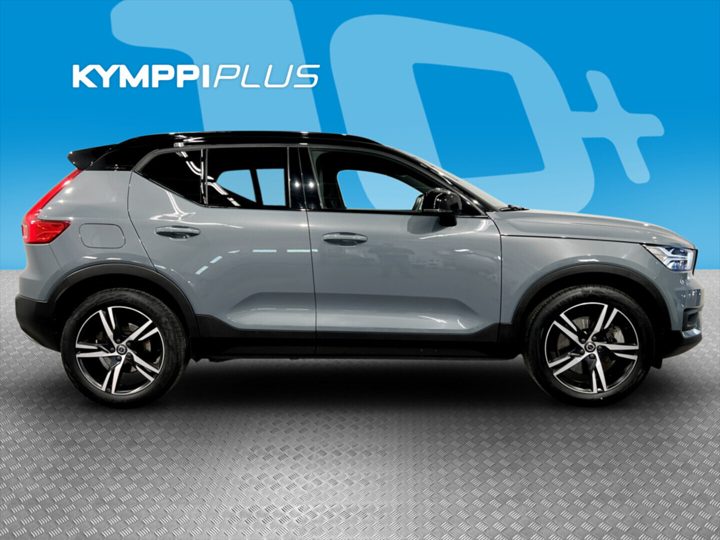 VOLVO XC40 2020
