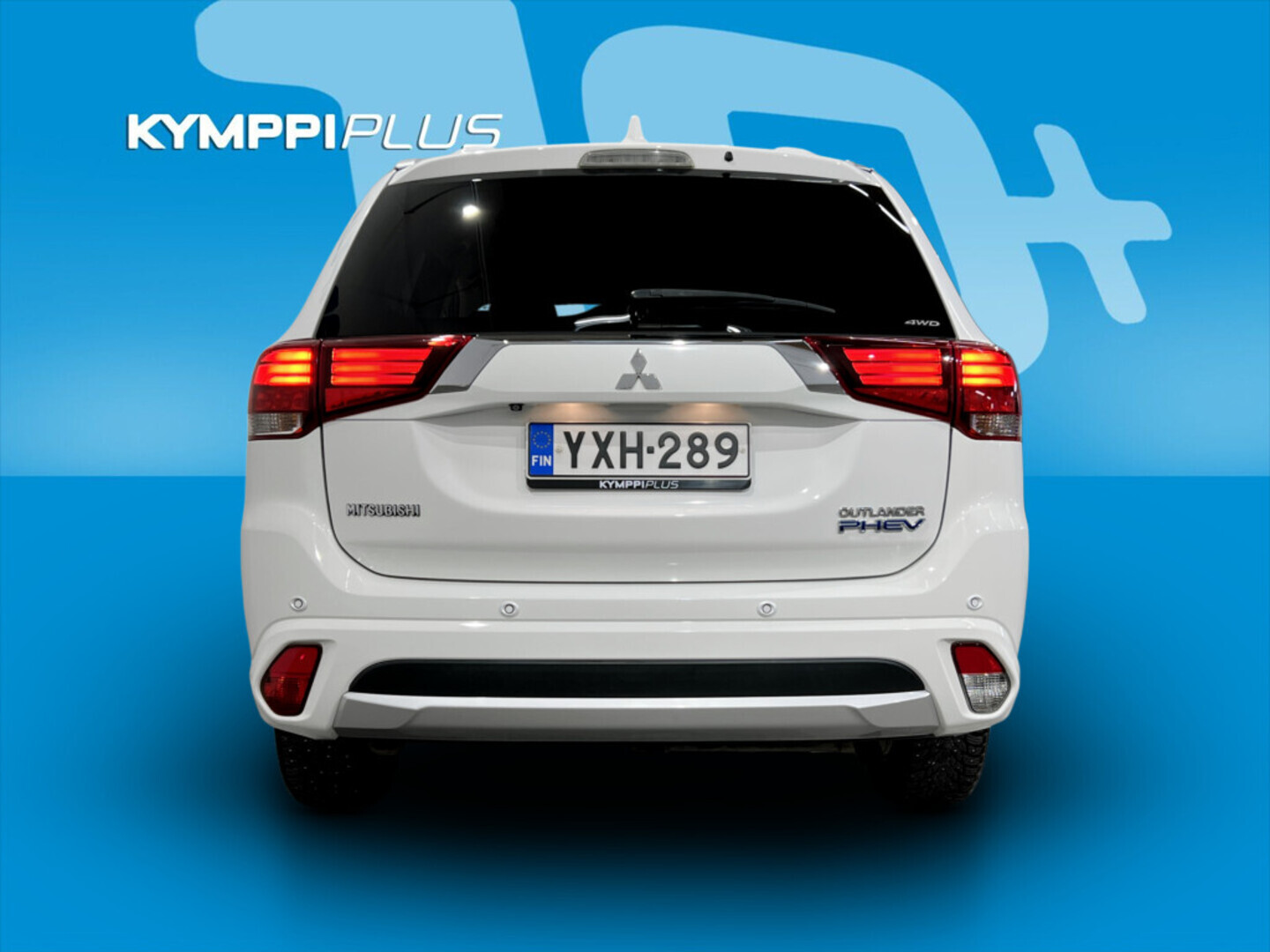 MITSUBISHI Outlander PHEV 2015