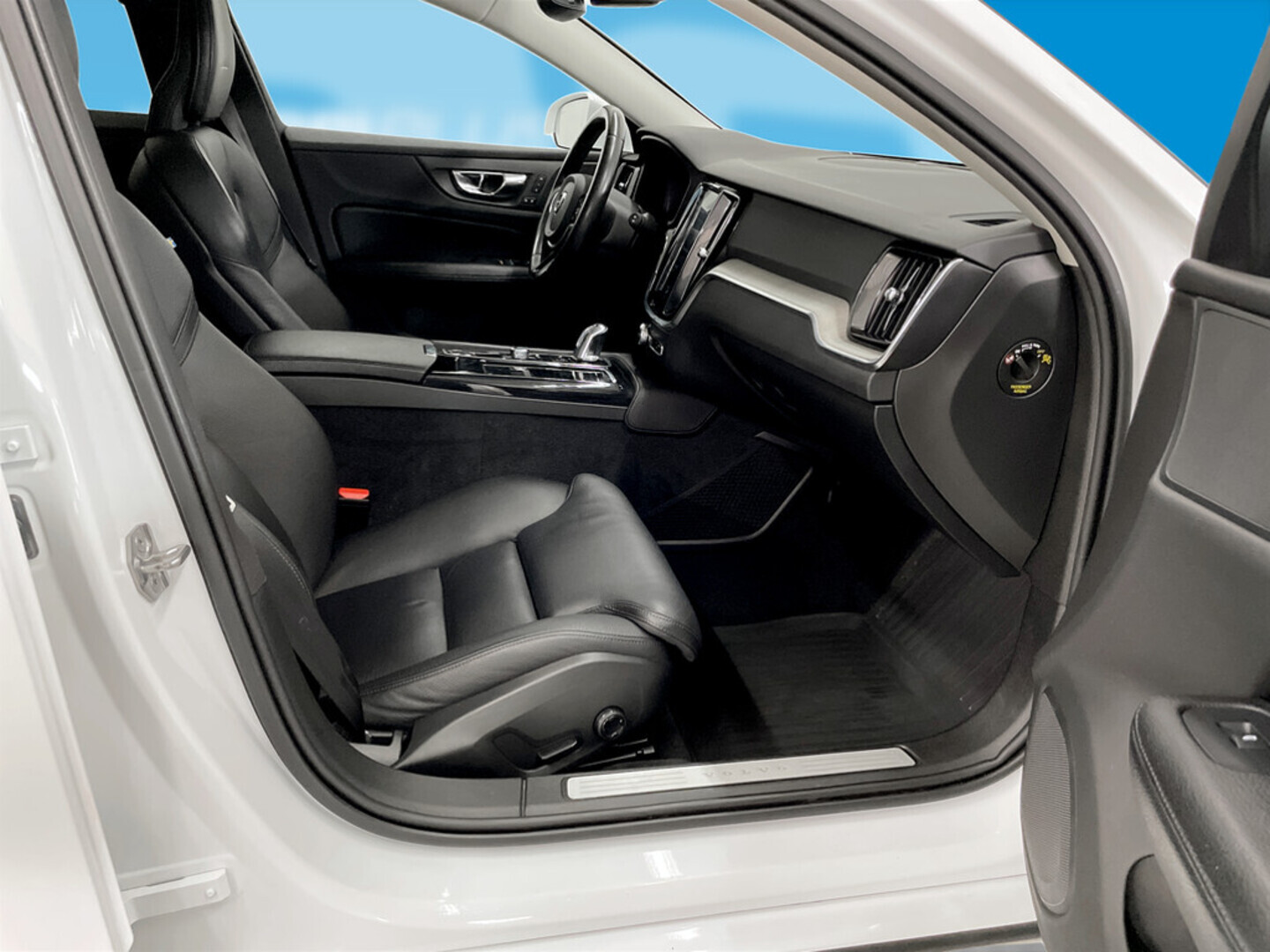 VOLVO V60 2019