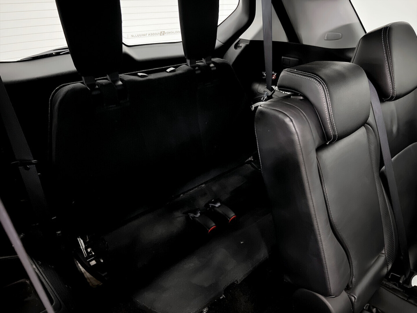 MITSUBISHI Outlander 2011