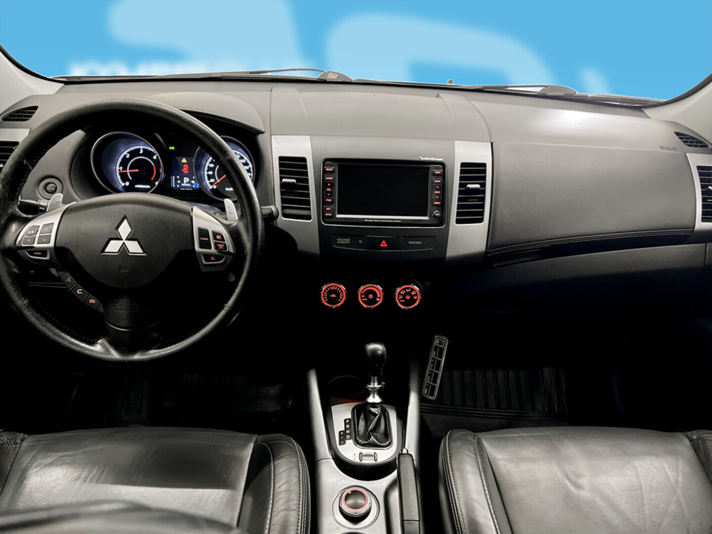 MITSUBISHI Outlander 2011
