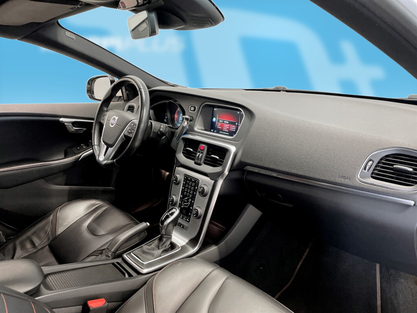 VOLVO V40 Cross Country 2015