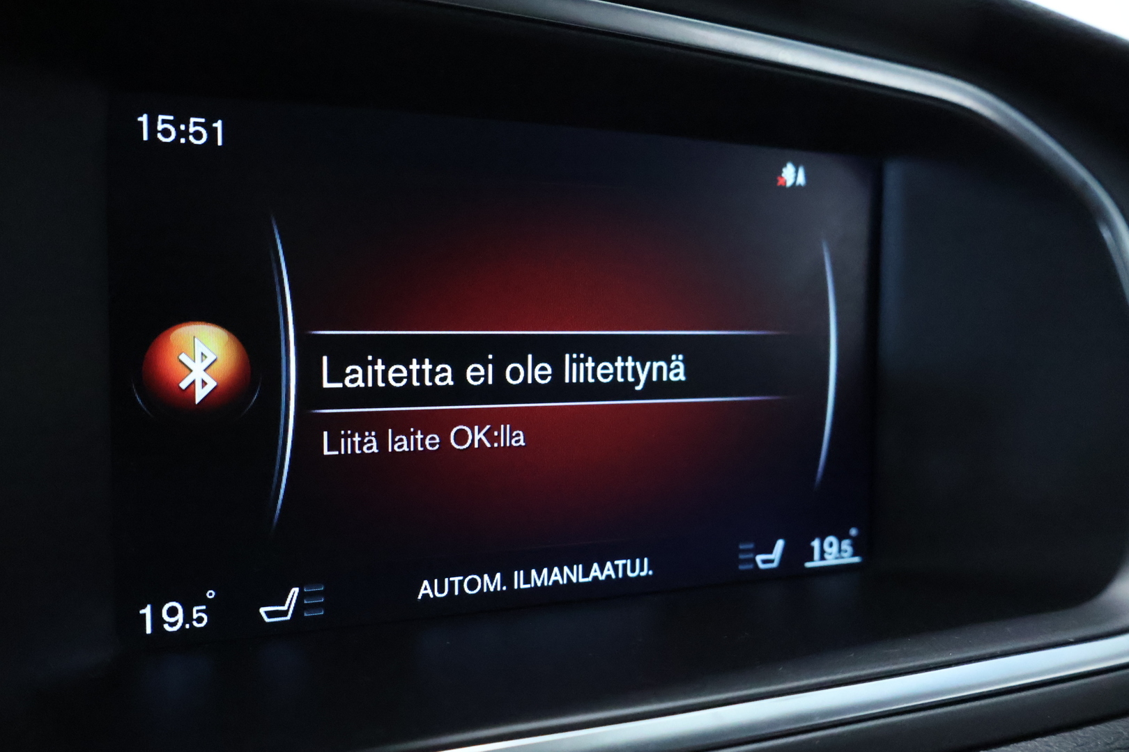 VOLVO V40 Cross Country 2015