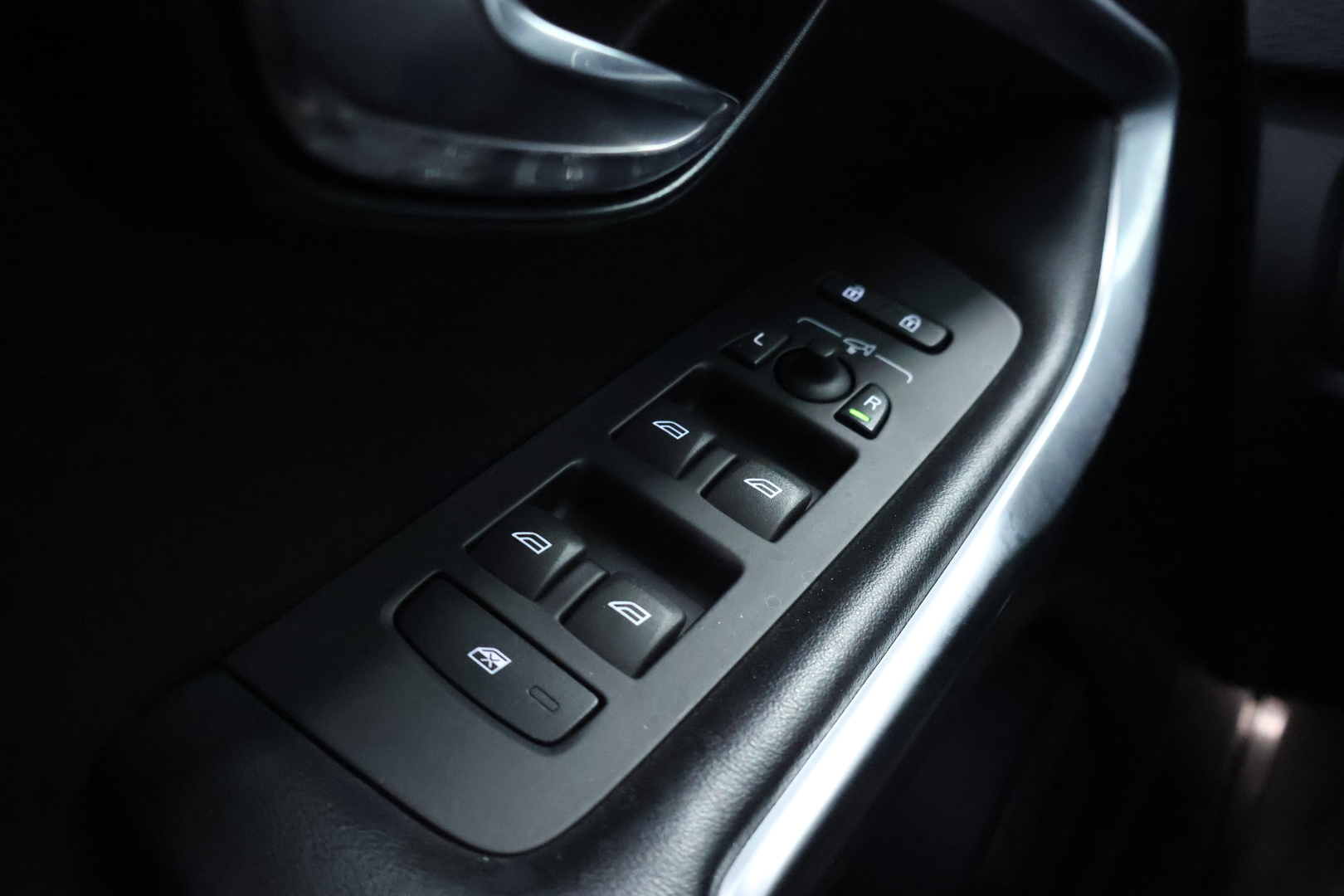 VOLVO V40 Cross Country 2015