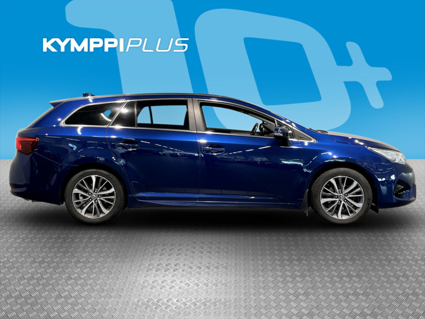TOYOTA Avensis 2015