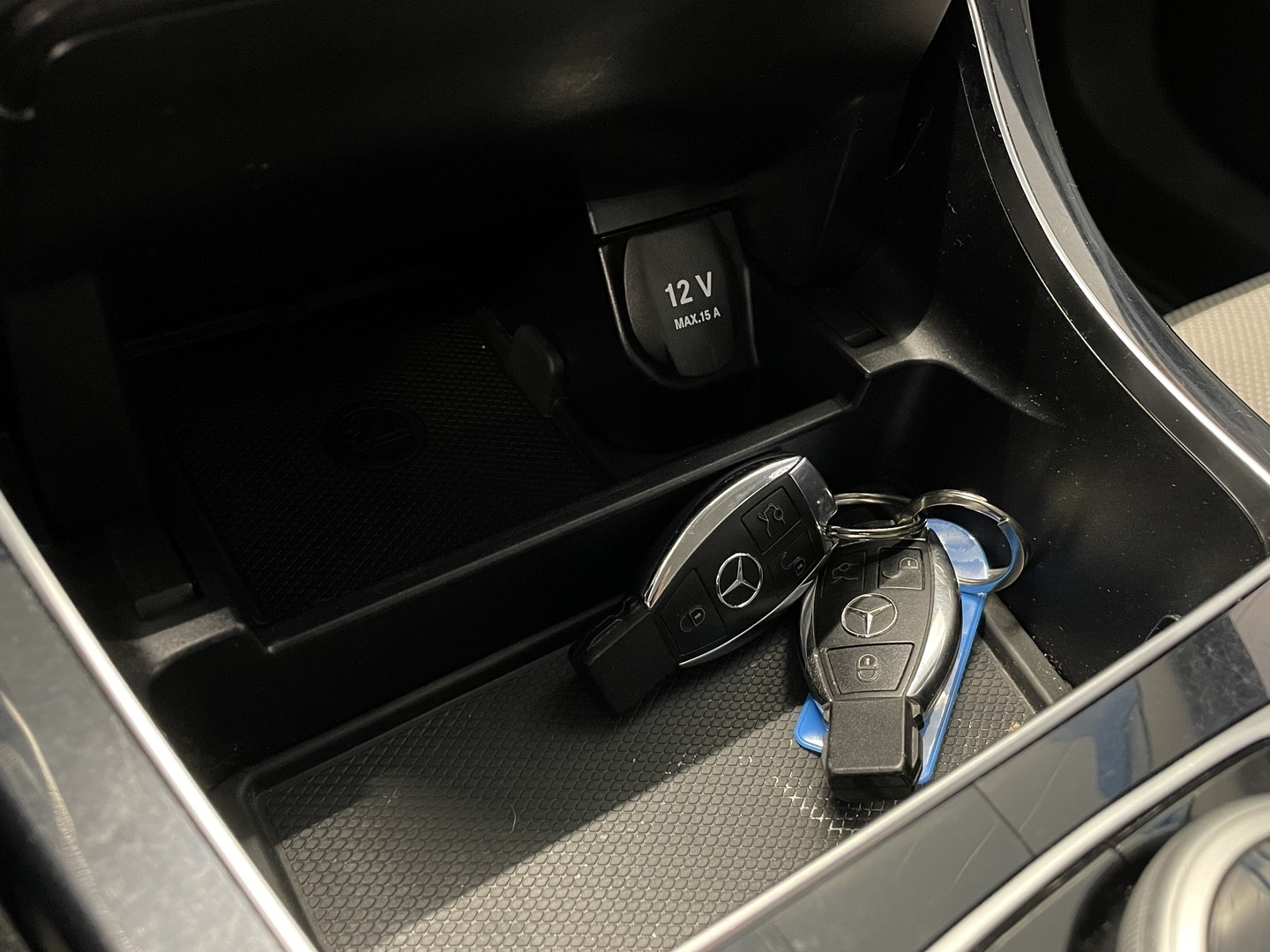 MERCEDES-BENZ C 2017