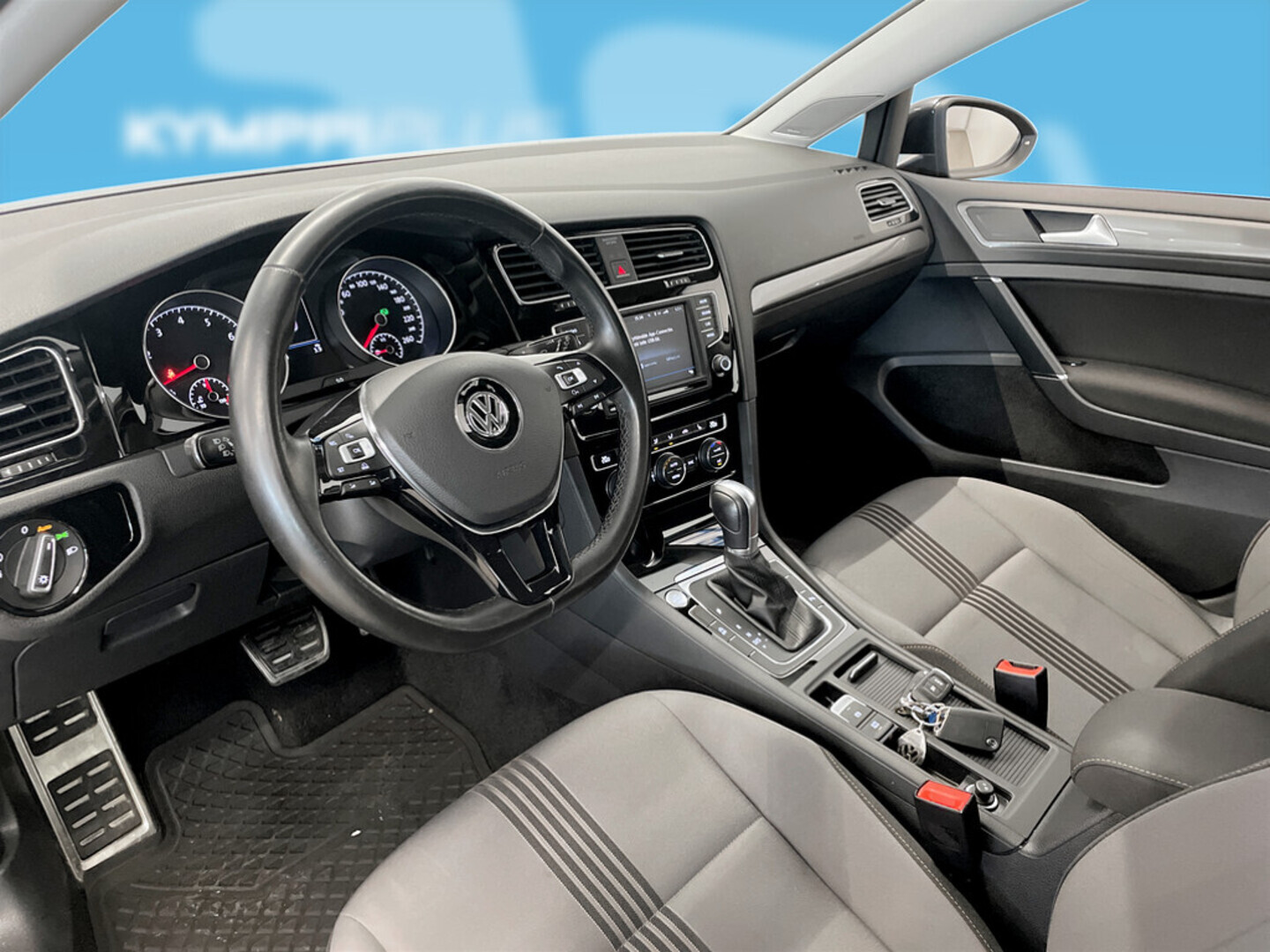 VOLKSWAGEN Golf 2017