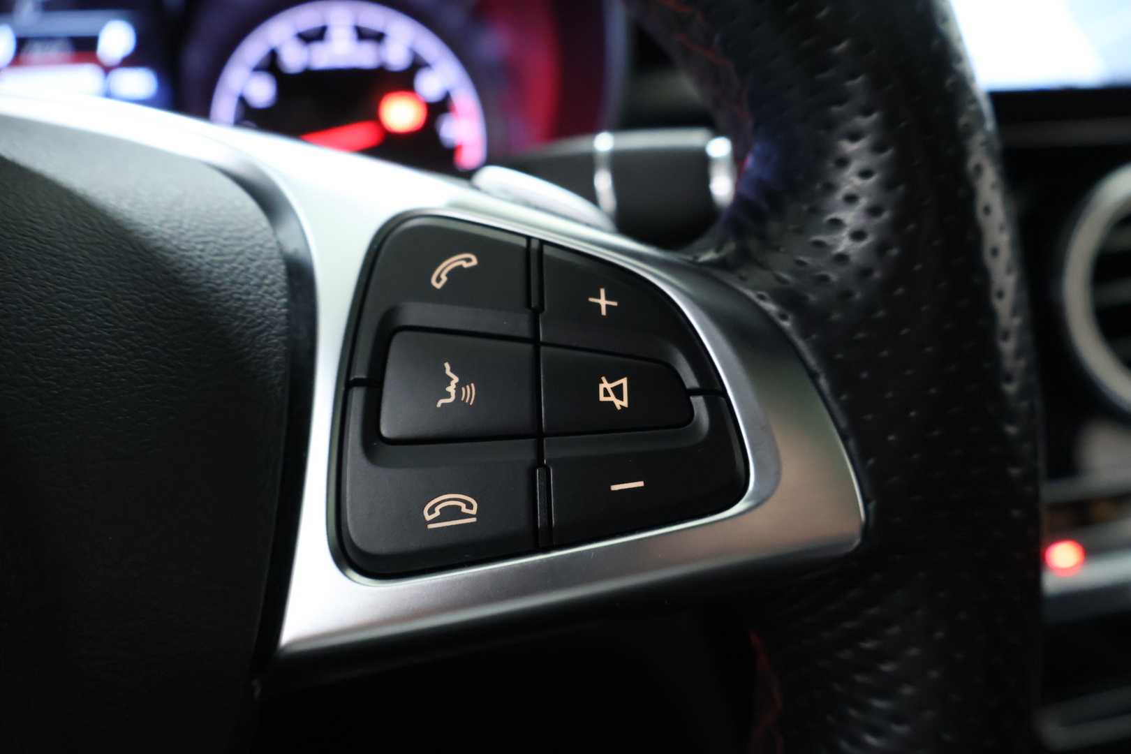 MERCEDES-BENZ C 43 AMG 2016