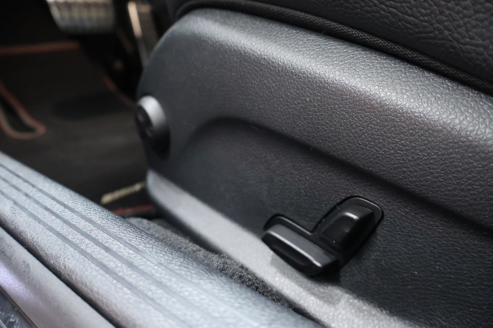 MERCEDES-BENZ C 43 AMG 2016