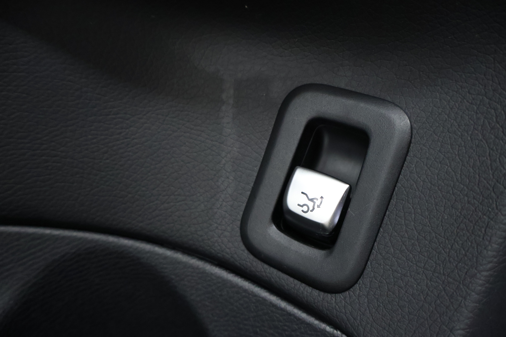 MERCEDES-BENZ C 43 AMG 2016