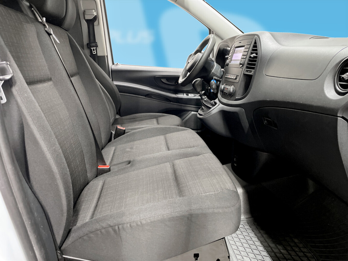MERCEDES-BENZ Vito 2015