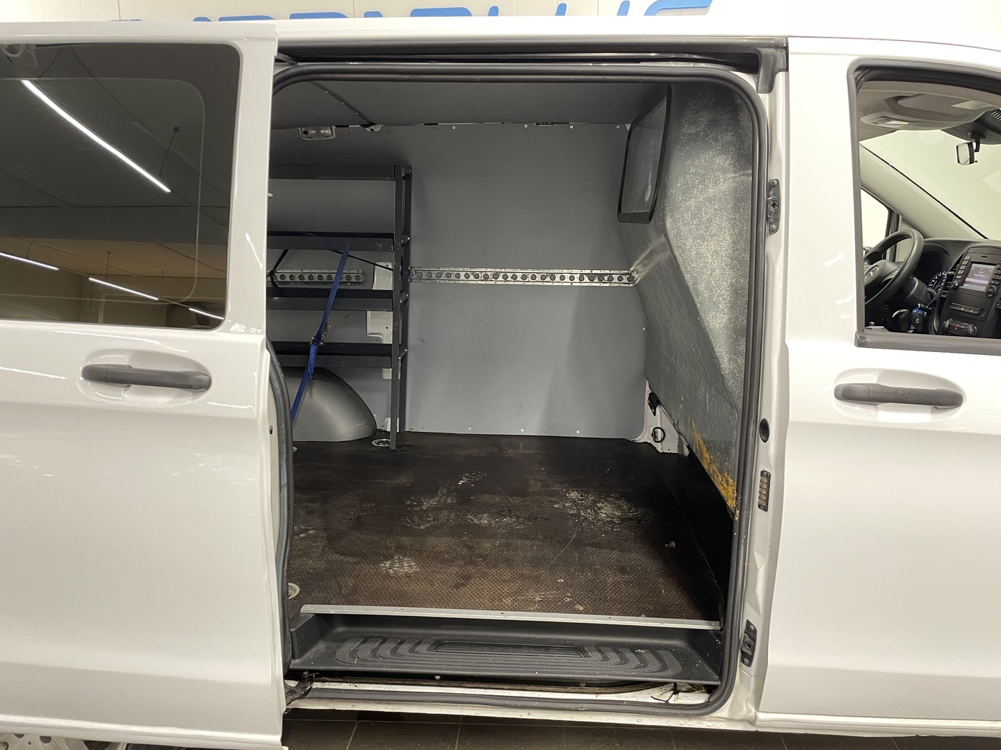 MERCEDES-BENZ Vito 2015