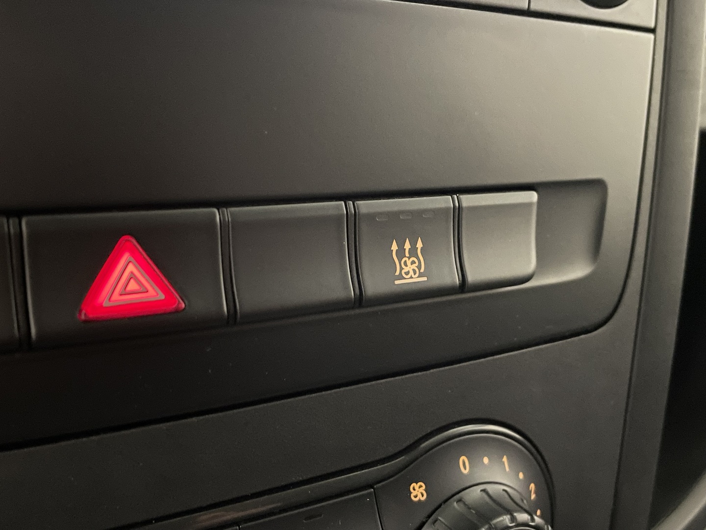 MERCEDES-BENZ Vito 2015