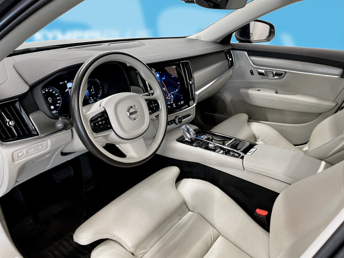 VOLVO V90 2020
