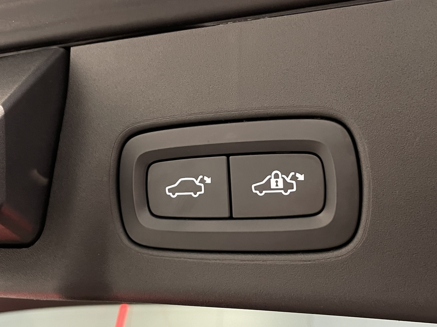 VOLVO V90 2020