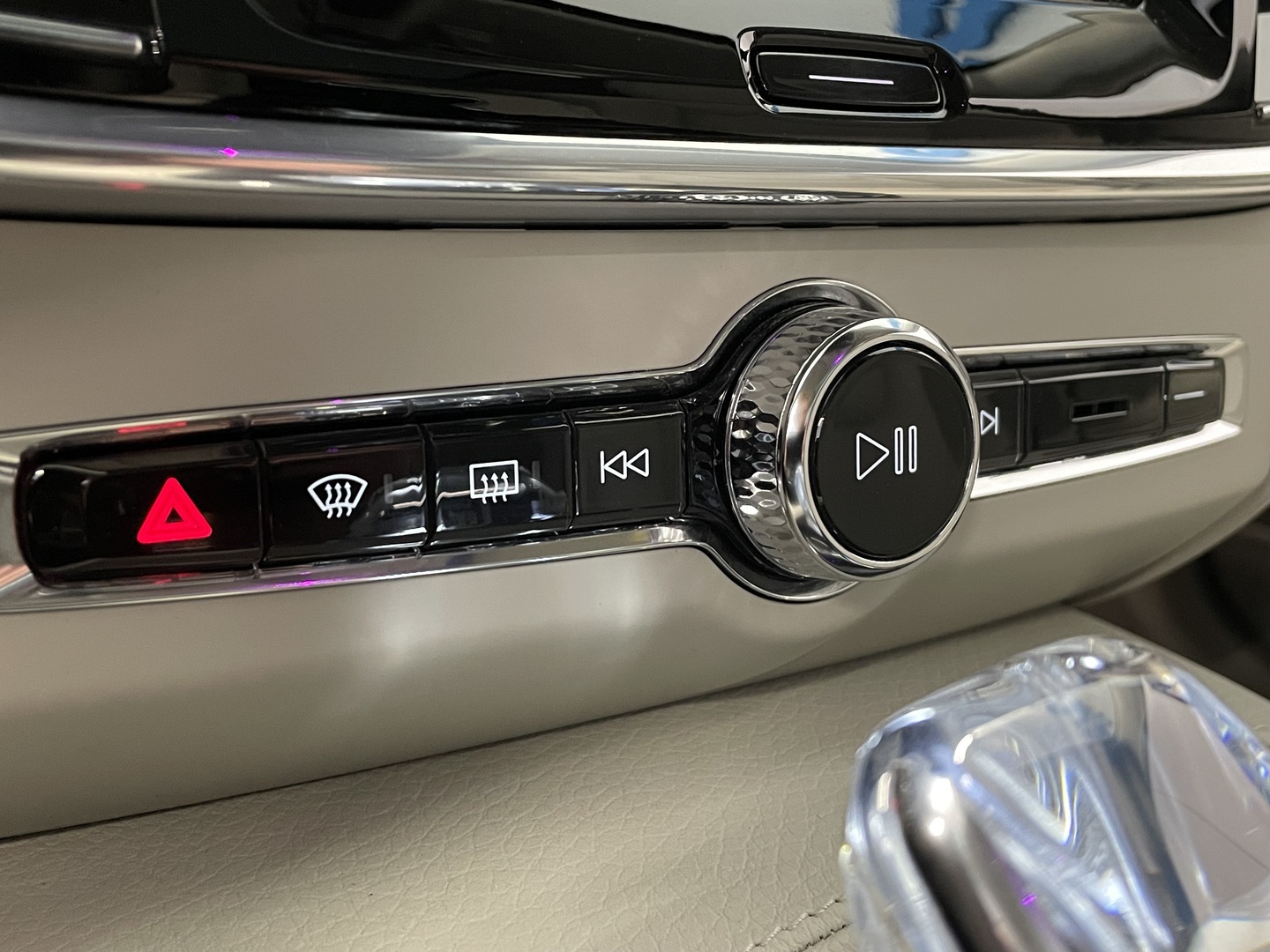 VOLVO V90 2020