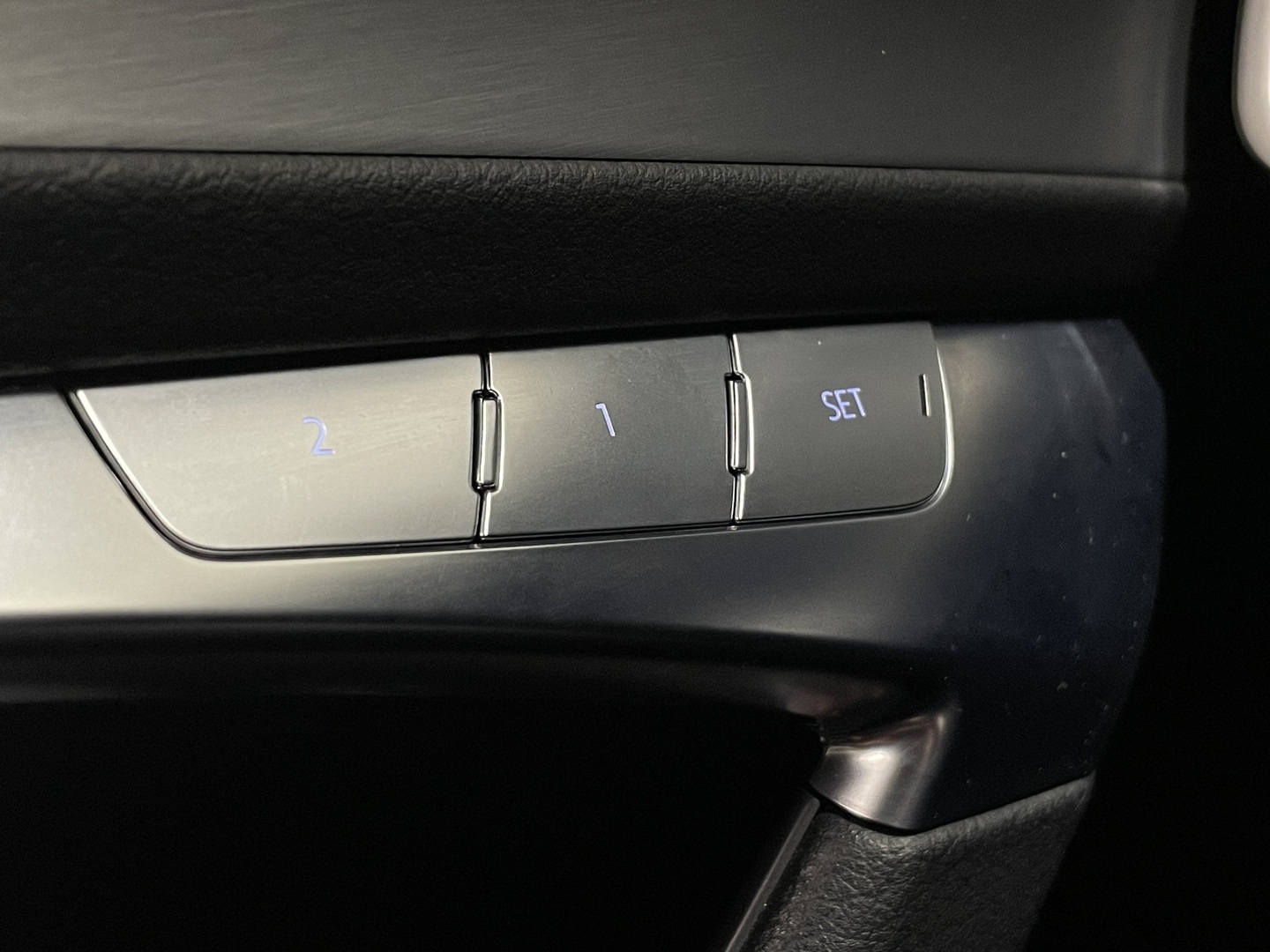 AUDI A6 2021