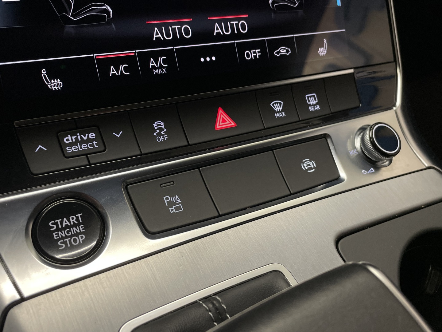 AUDI A6 2021