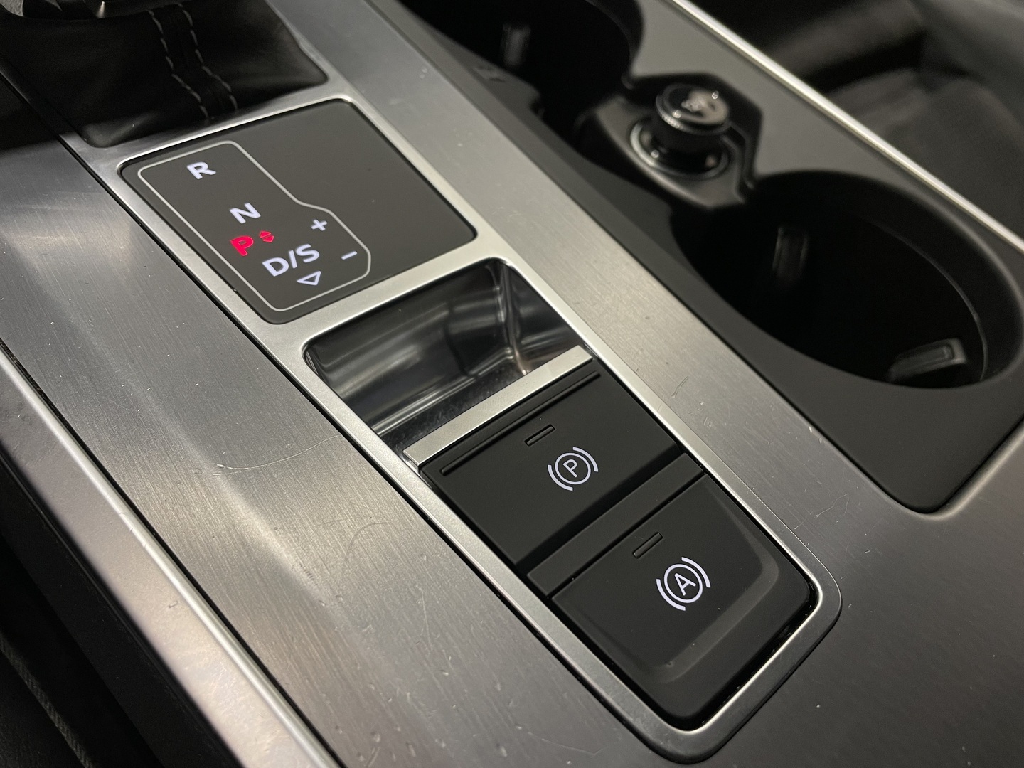 AUDI A6 2021
