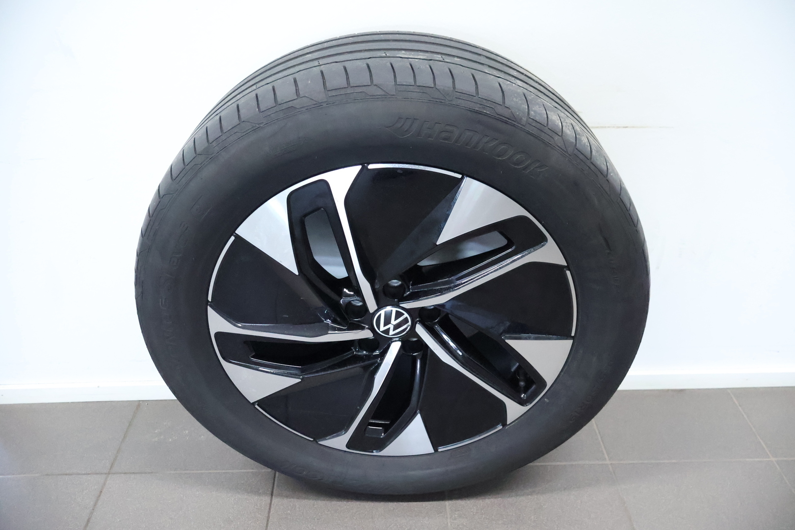 VOLKSWAGEN ID.4 2023