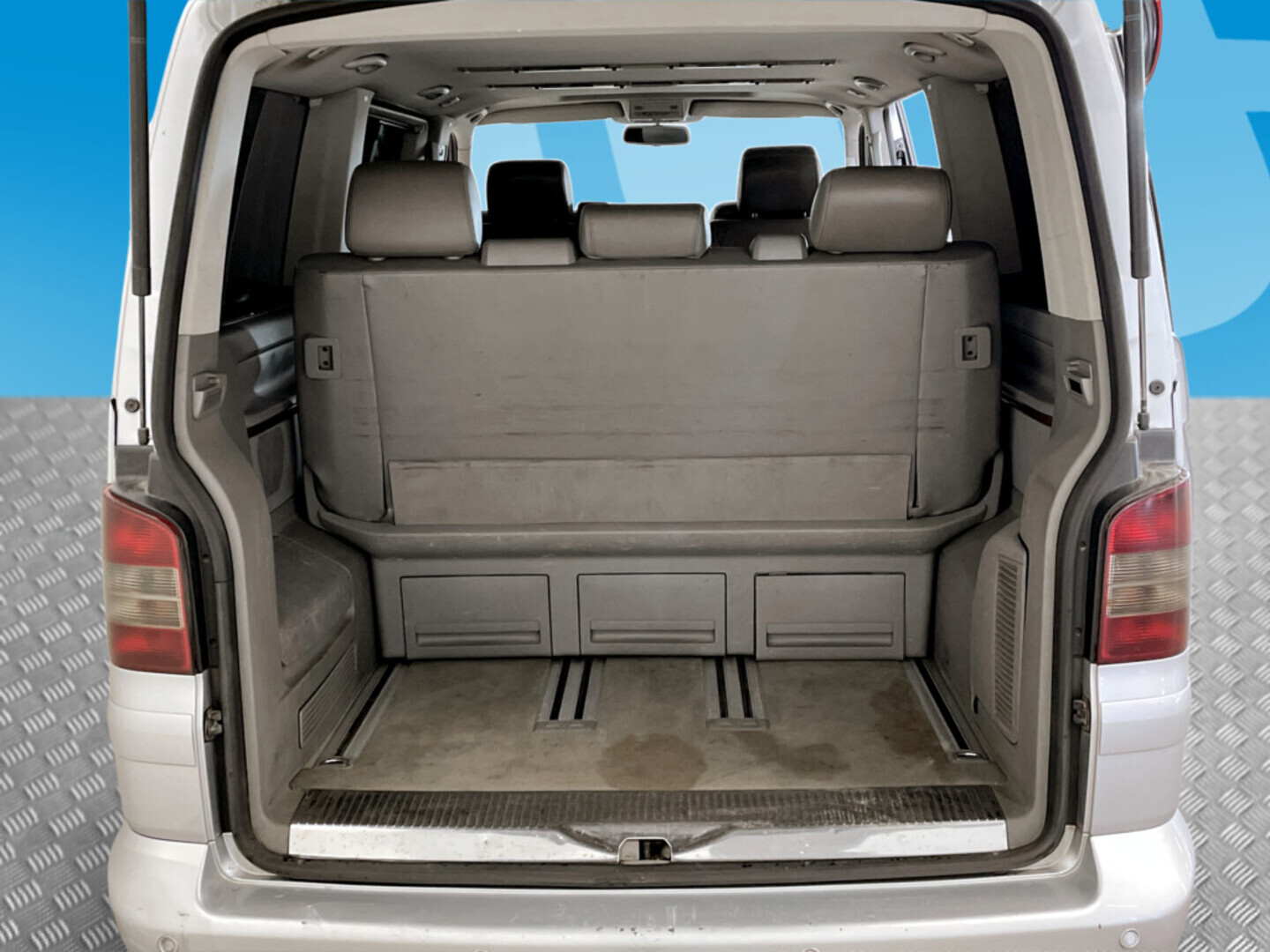 VOLKSWAGEN Multivan 2004