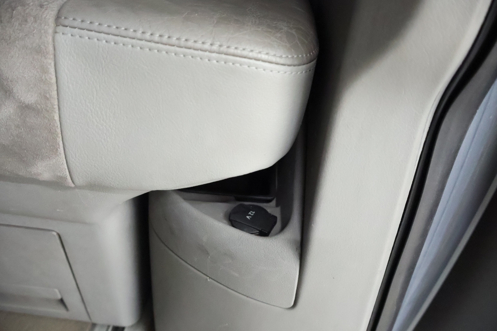 VOLKSWAGEN Multivan 2004