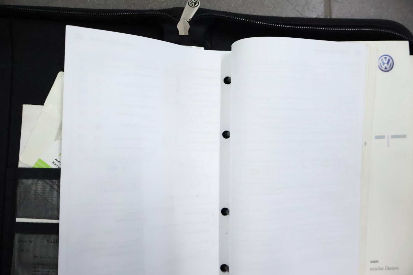 VOLKSWAGEN Multivan 2004