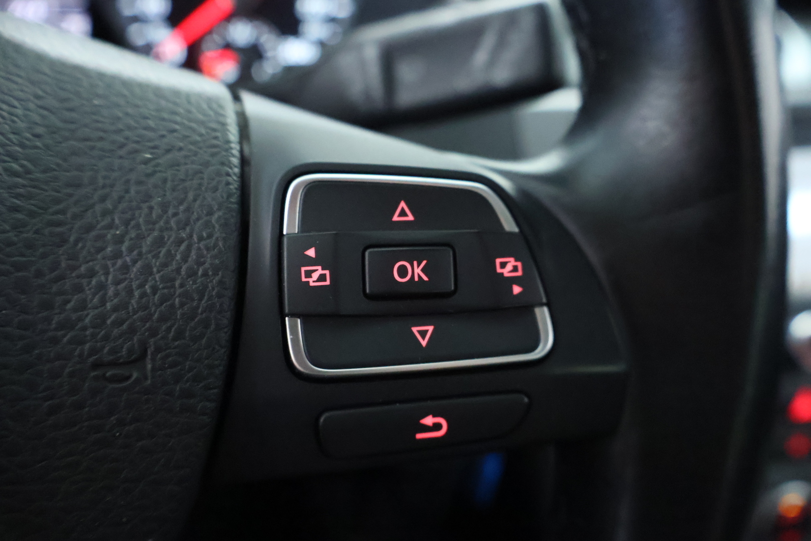 VOLKSWAGEN Passat 2014