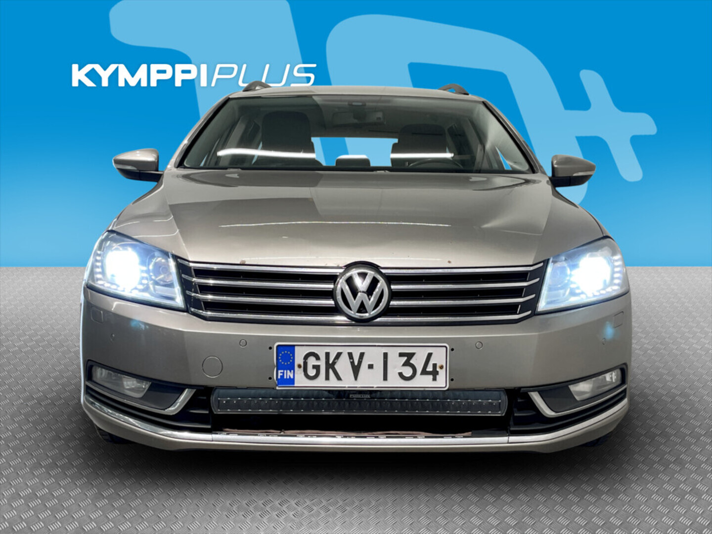 VOLKSWAGEN Passat 2014