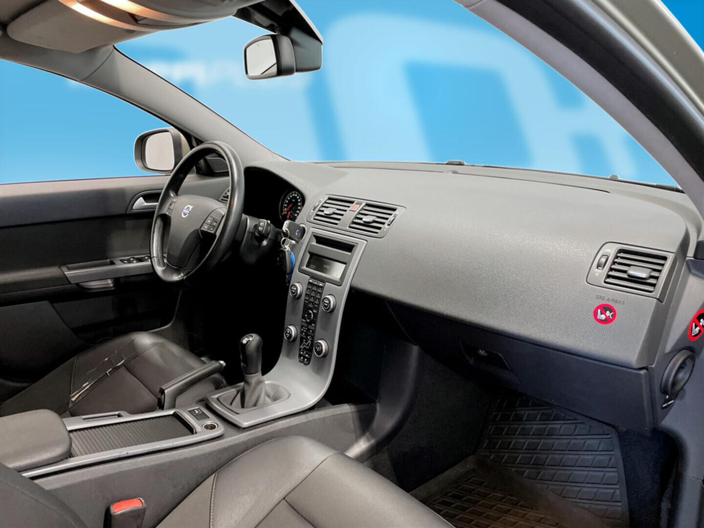 VOLVO V50 2010