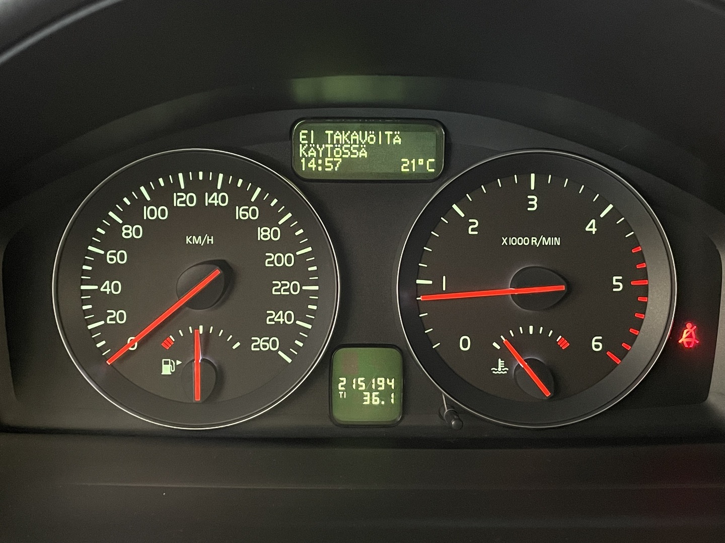 VOLVO V50 2010