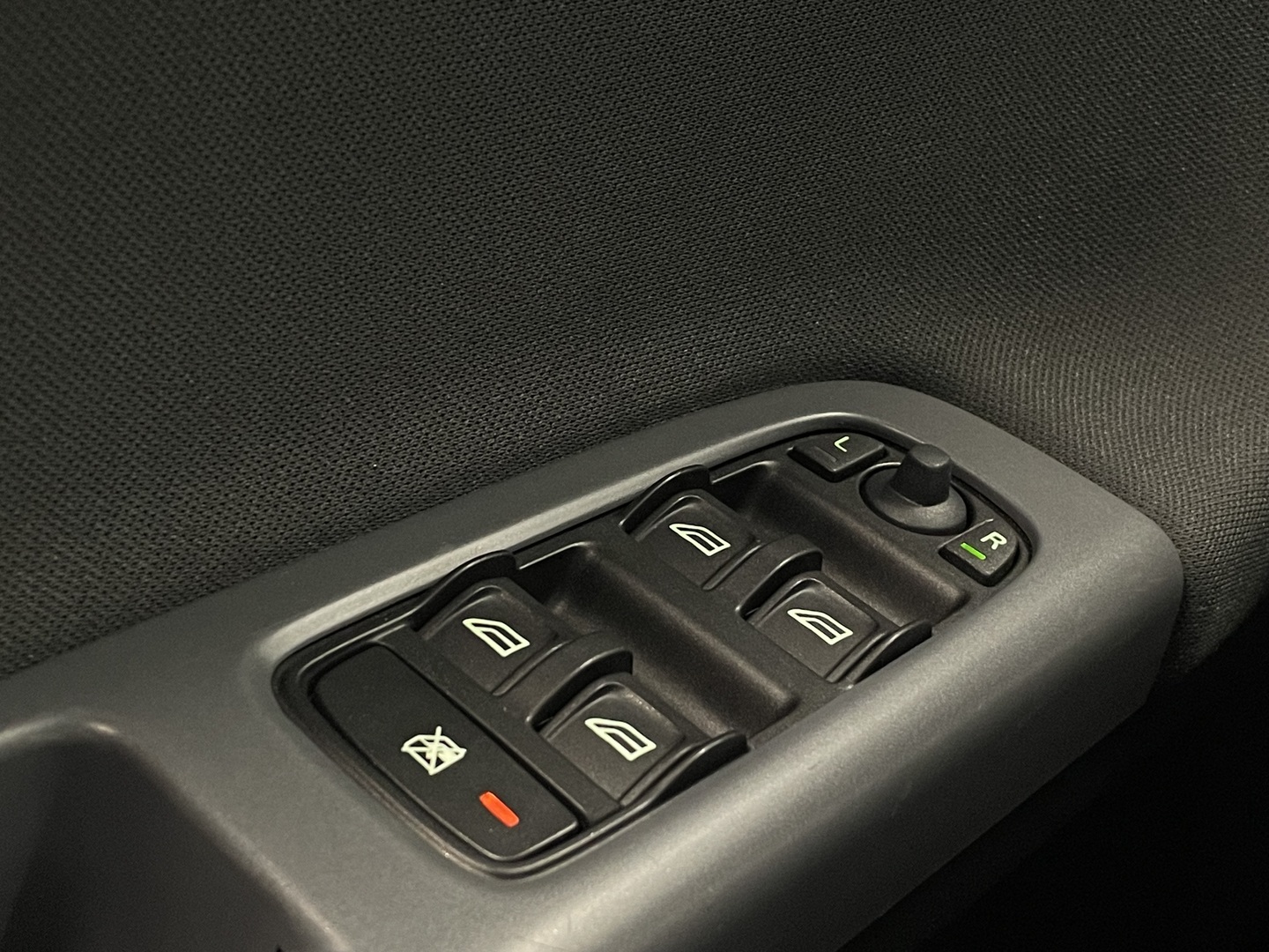 VOLVO V50 2010