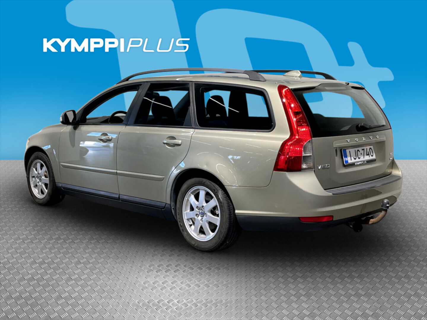 VOLVO V50 2010