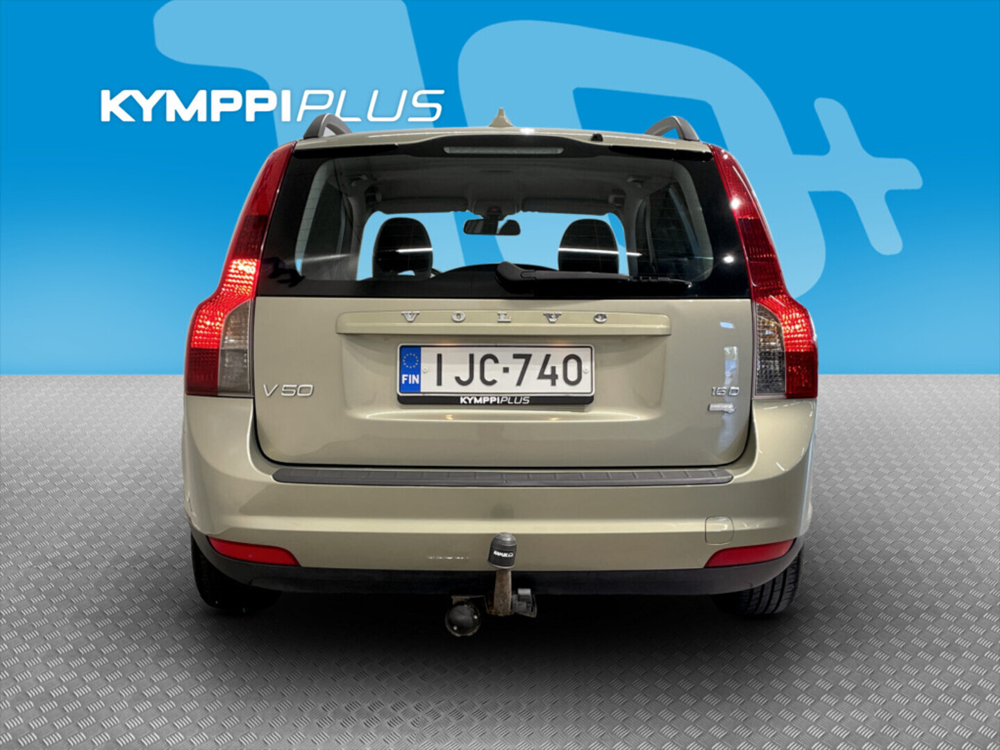 VOLVO V50 2010