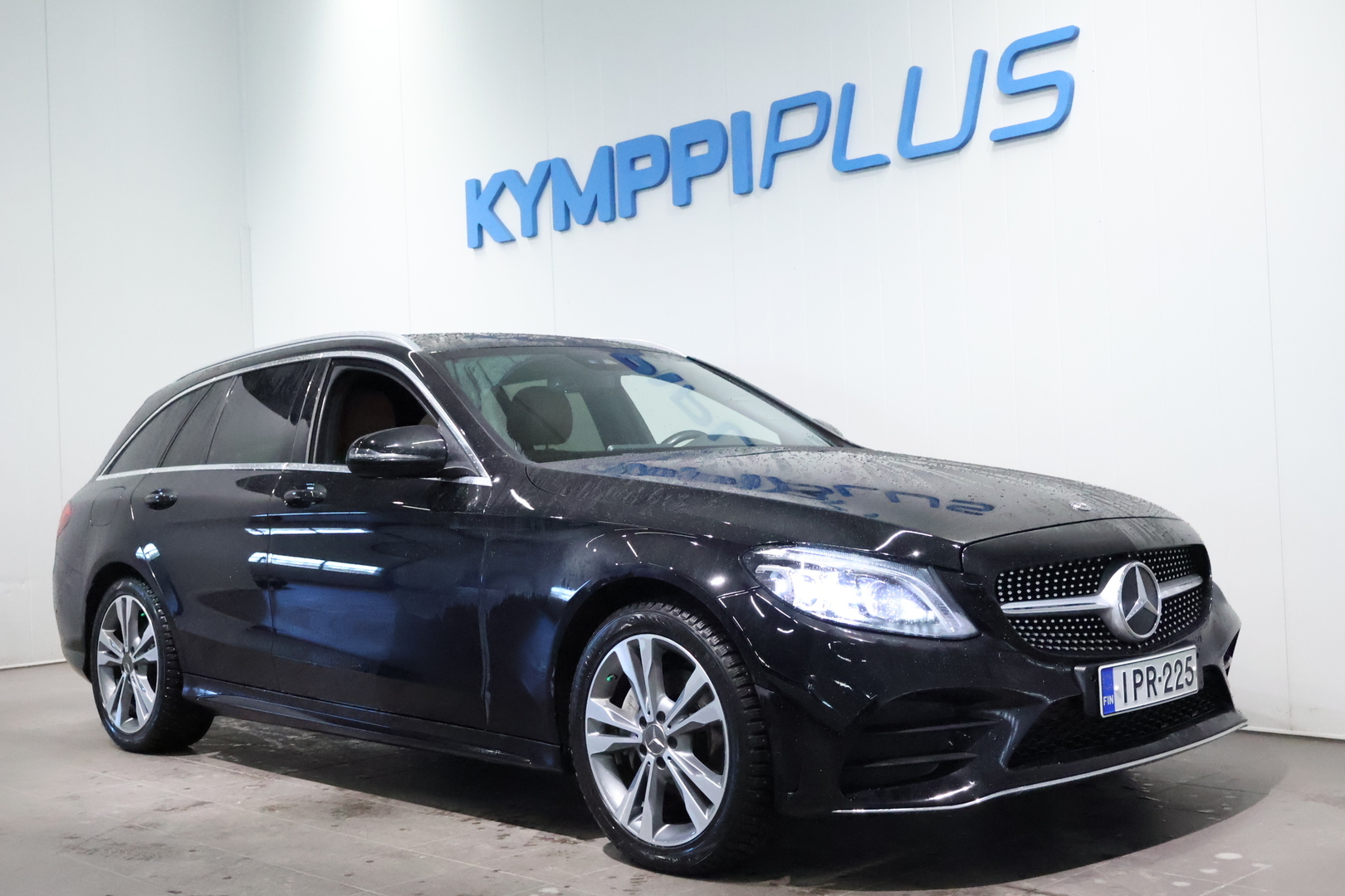 MERCEDES-BENZ C 2020