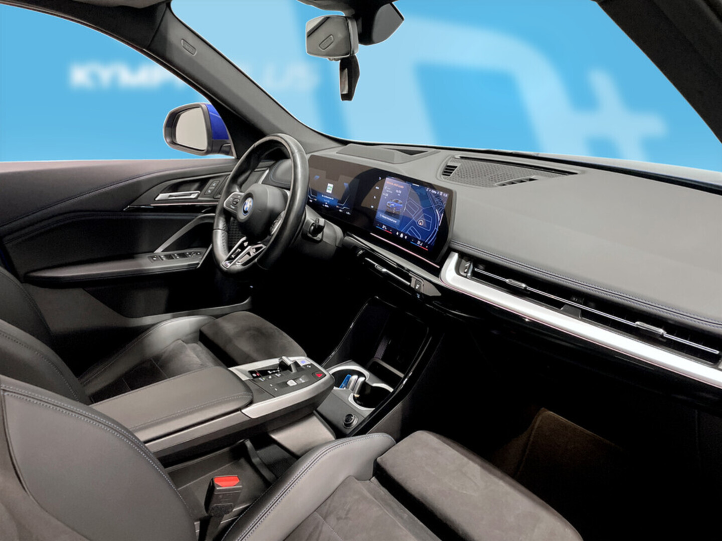 BMW iX1 2024